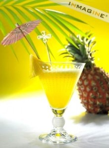 Post image for Suco de Abacaxi com Hortelã-Pineaple fresh mint juice !